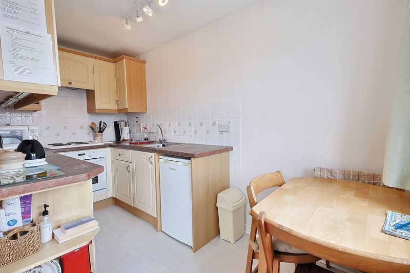 Additional image 5 of 2 bed flat for saleHigher Street, Brixham TQ5