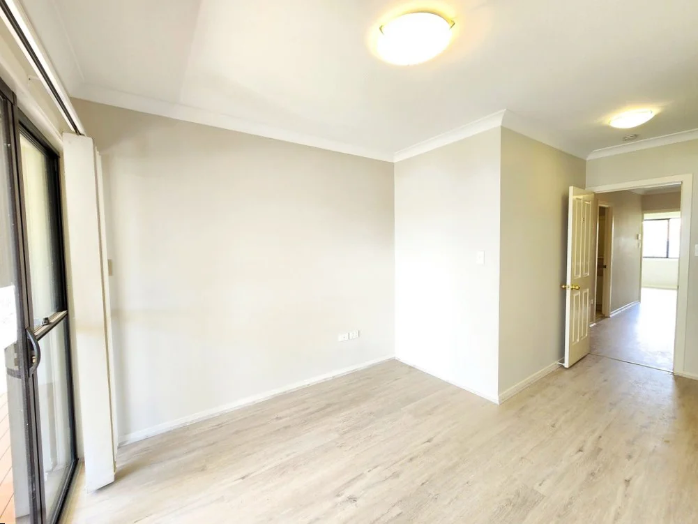 Additional image 7 of 4/2180 Logan Road, Upper Mount Gravatt QLD 4122
