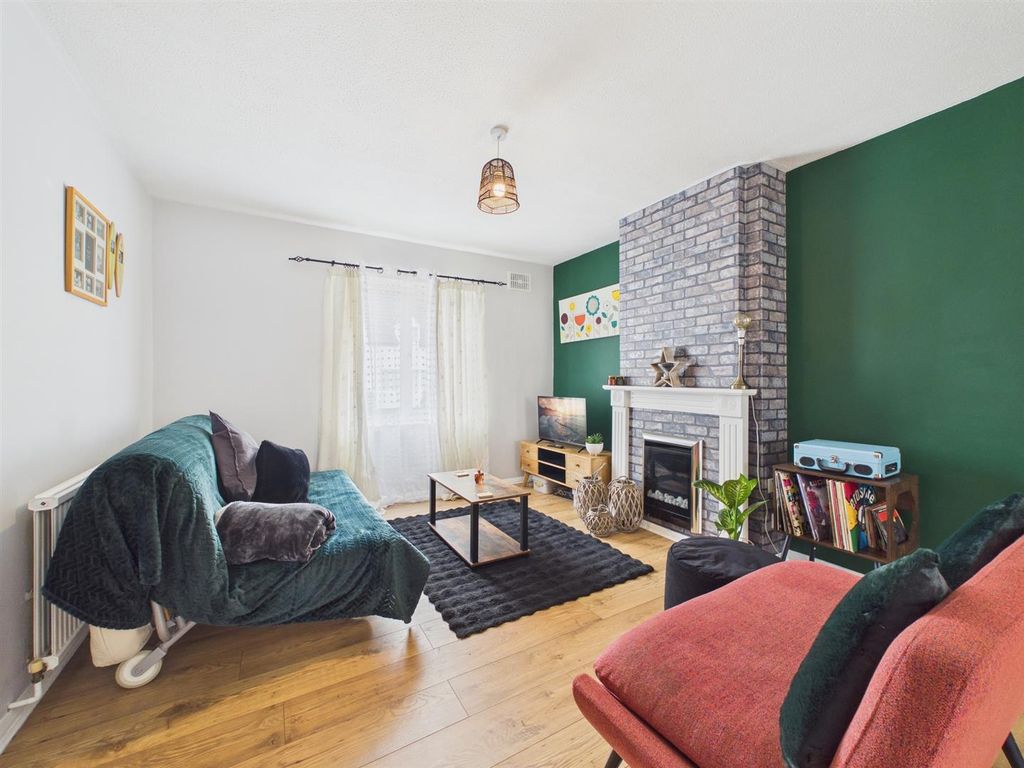 Additional image 5 of 2 bed semi-detached house for saleWestmead Close, Braunton EX33