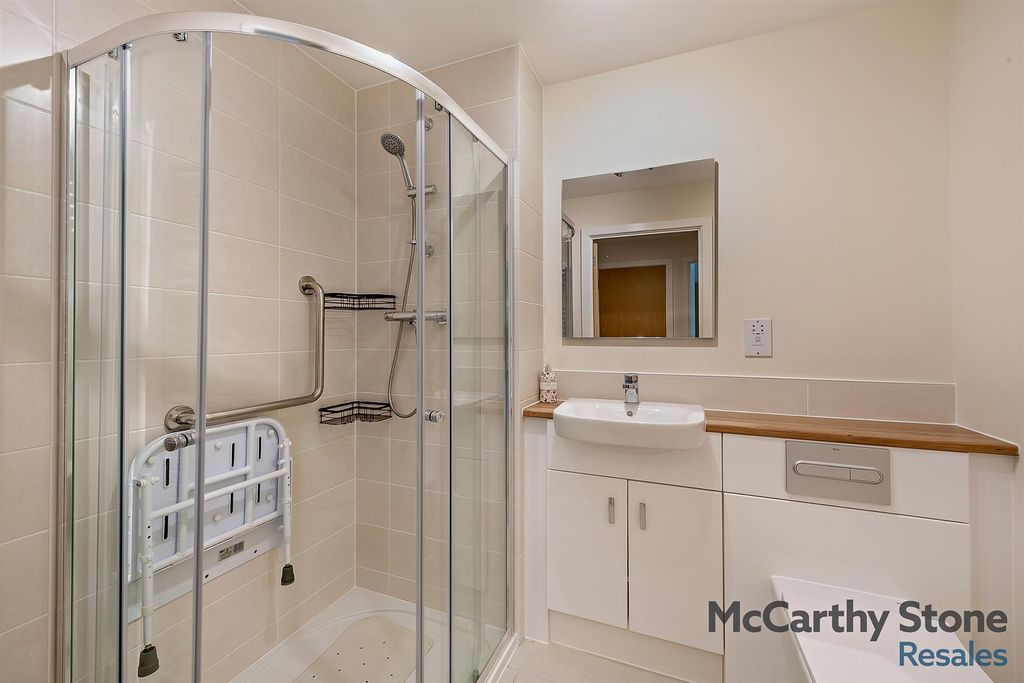 Additional image 8 of 1 bed flat for saleGordon Court, Flood Lane, Bridport DT6