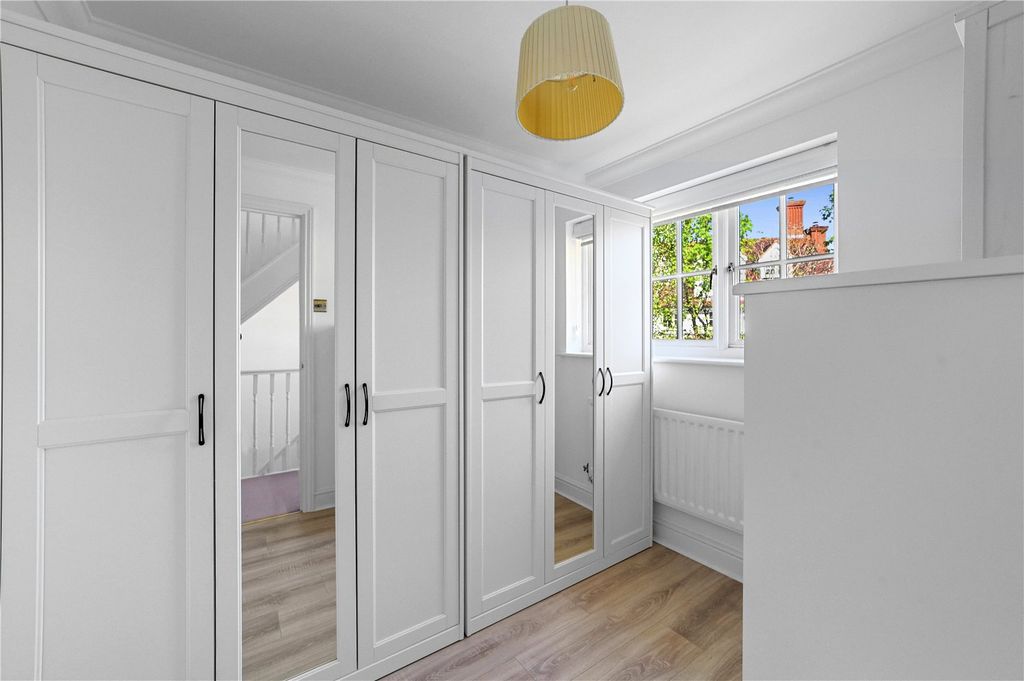 Additional image 17 of 5 bed detached house for saleThe Shearers, Bishop's Stortford, Hertfordshire CM23