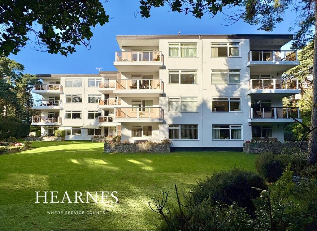 3 bed flat for saleMartello Road South, Canford Cliffs, Poole BH13