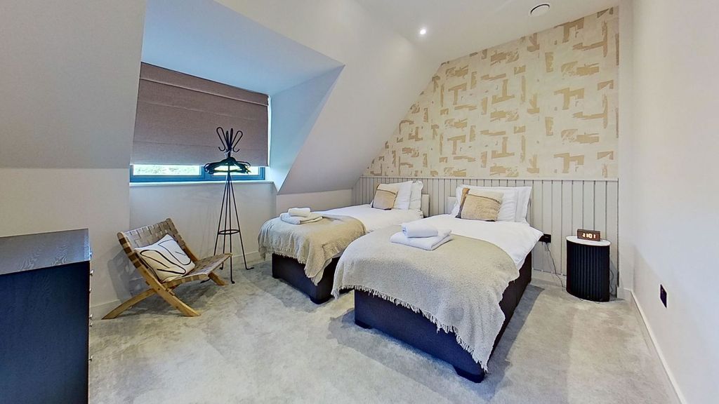 Additional image 13 of 3 bed penthouse for saleConvent Road, Broadstairs CT10
