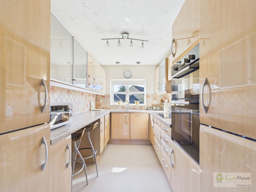 Additional image 2 of 2 bed flat for saleShip Gardens, Mildenhall IP28