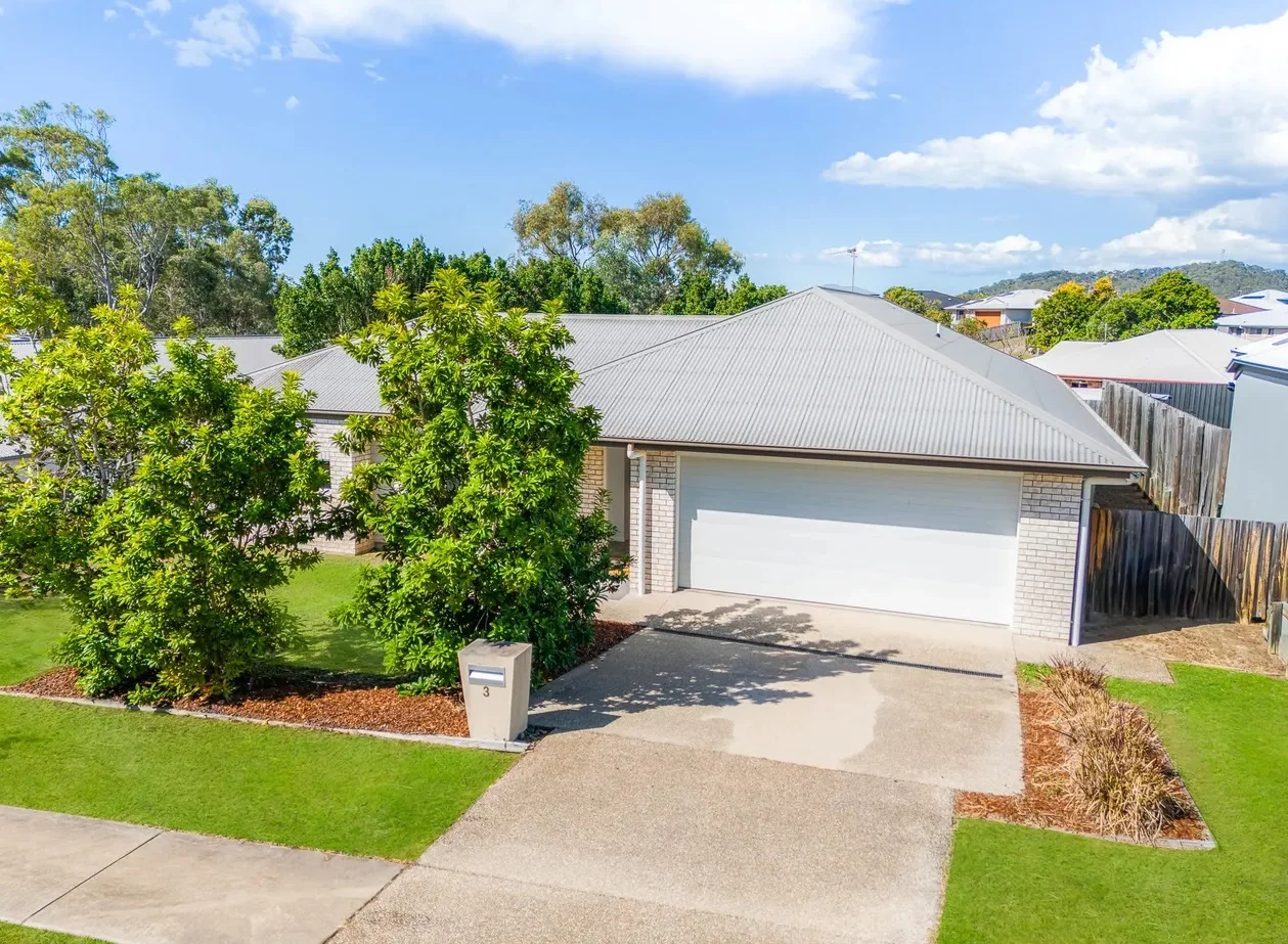 3 Isla Court, New Auckland QLD 4680