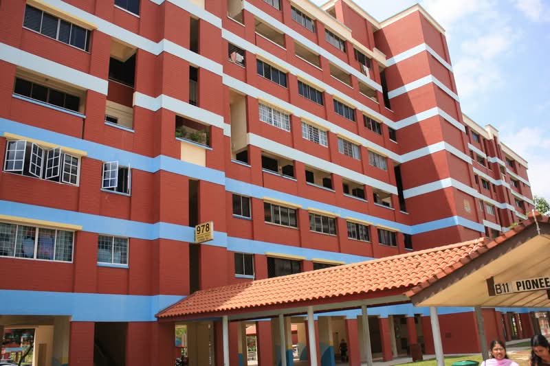 978 Jurong West Street 93 photo 5