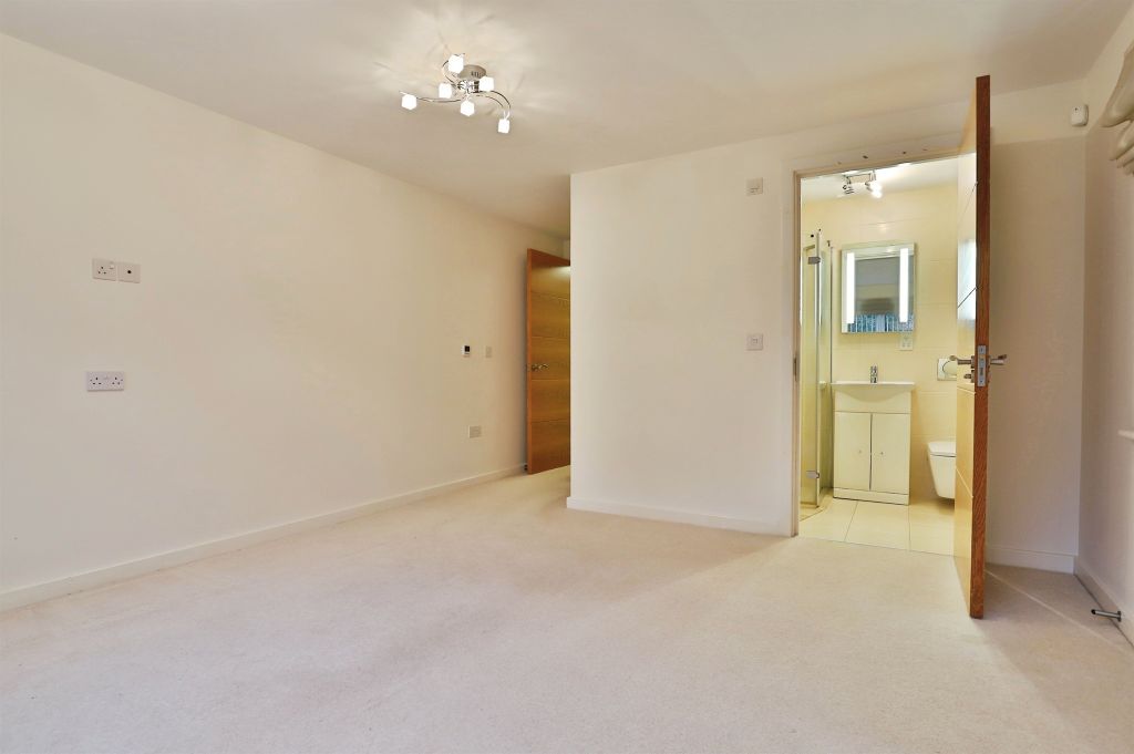Additional image 23 of 3 bed flat for saleBoscombe Overcliff Drive, Bournemouth BH5