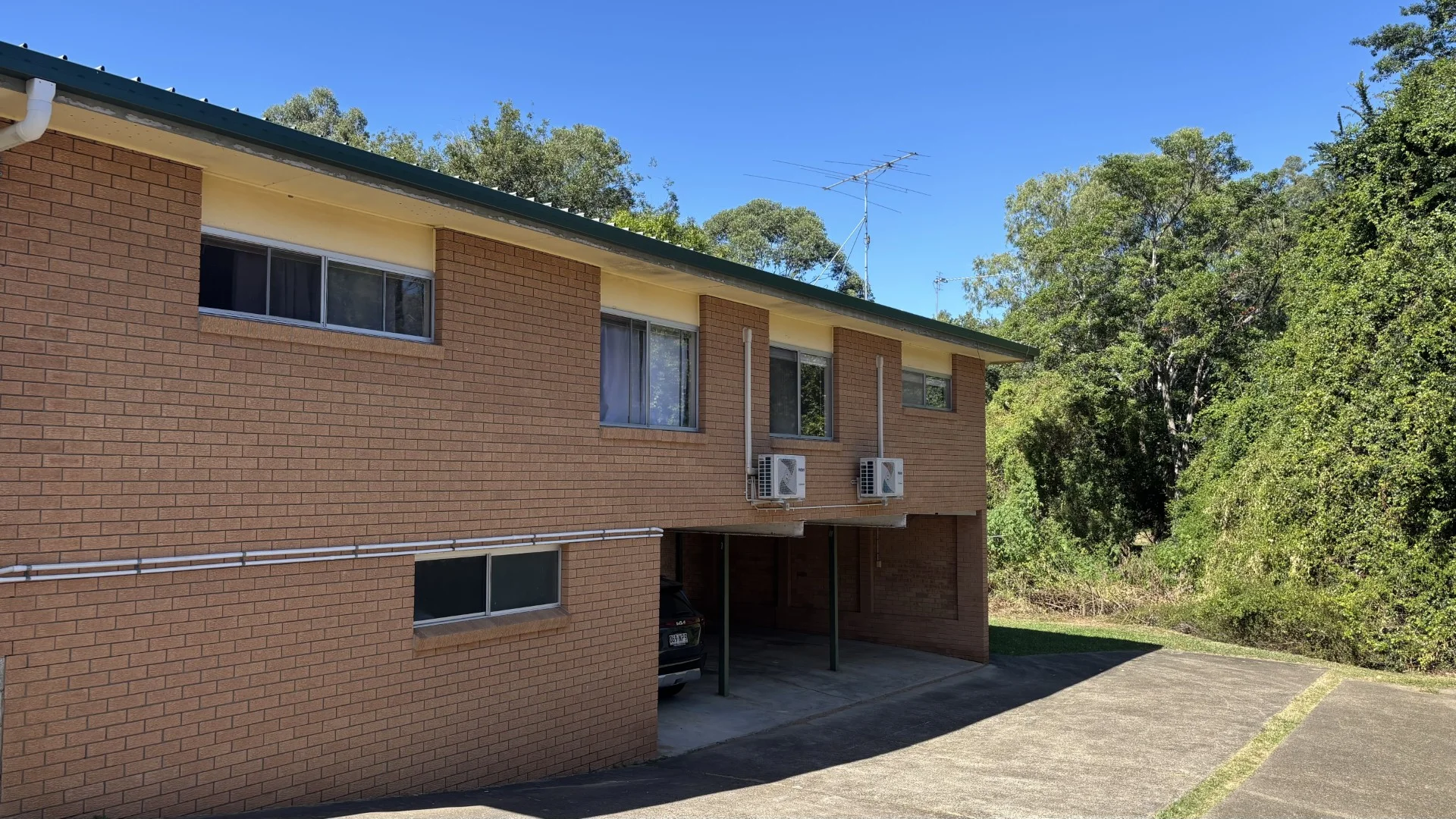 2/20 Roseglen Street, Greenslopes QLD 4120