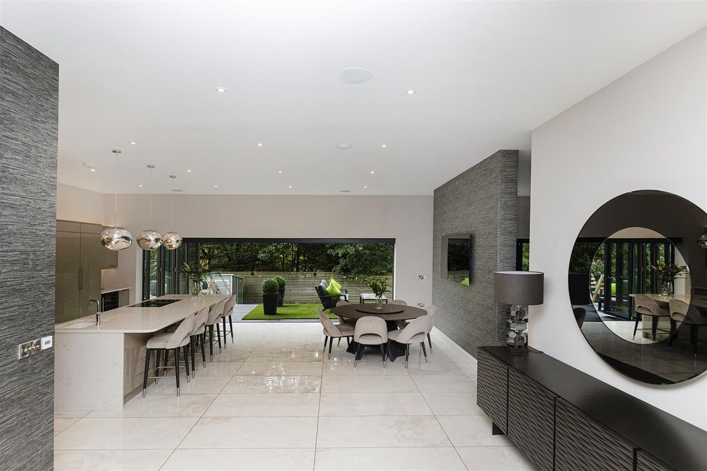 Additional image 15 of 5 bed detached house for saleThe Beeches, Birkenshaw, Bradford BD11