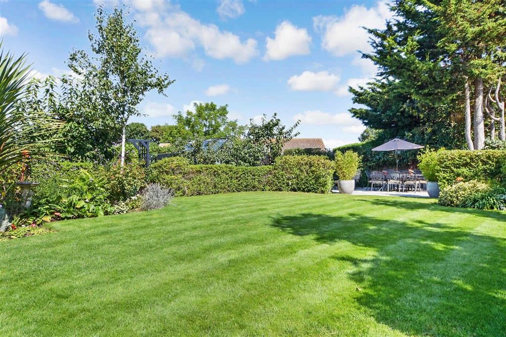 Additional image 2 of 6 bed detached house for saleLindenthorpe Road, Broadstairs, Kent CT10