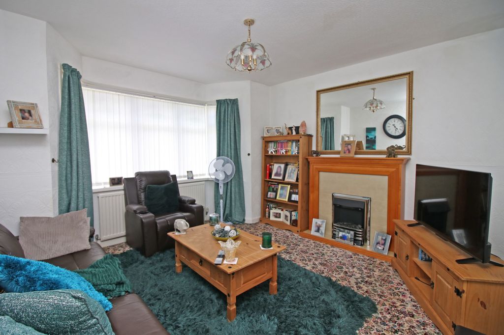 Additional image 18 of 3 bed flat for saleDevonshire Road, Blackpool FY2