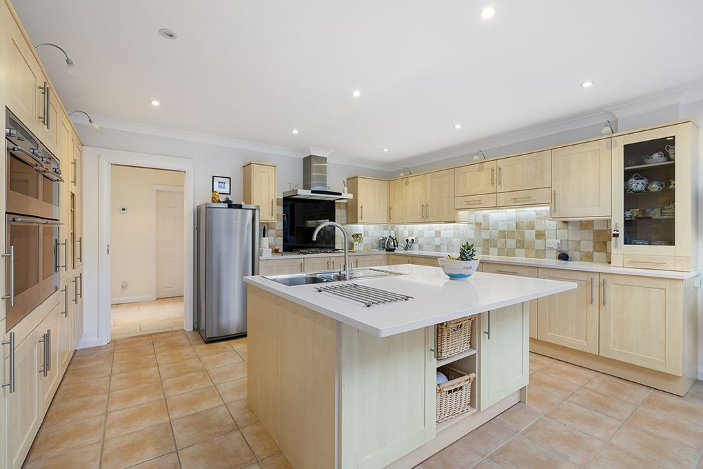 Additional image 7 of 4 bed detached house for saleRegis Avenue, Aldwick Bay Estate, Aldwick, Bognor Regis, West Sussex PO21