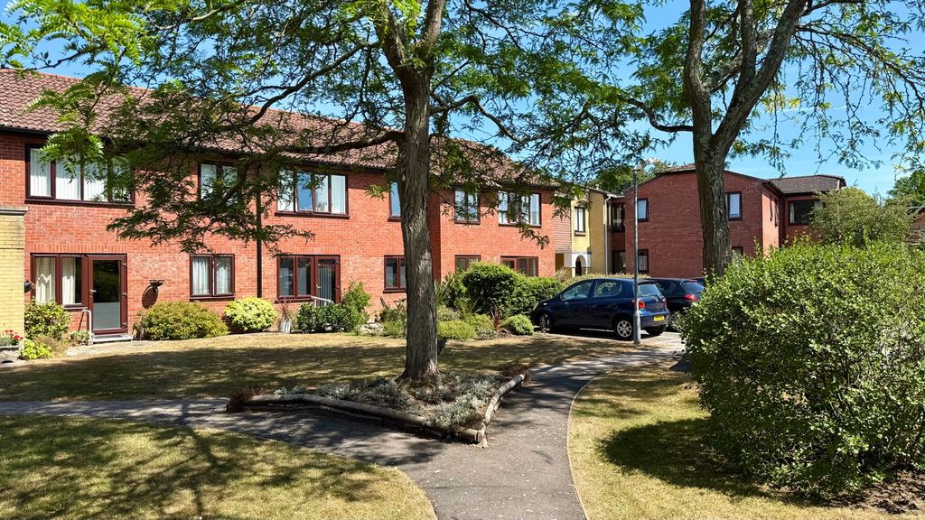 Additional image 8 of 1 bed property for saleGrigg Lane, Brockenhurst SO42