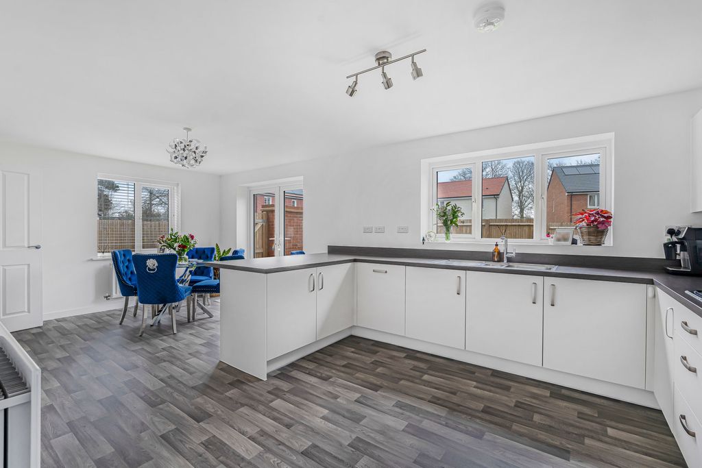 Additional image 21 of 4 bed detached house for saleMiles Road, Bordon, Hampshire GU35
