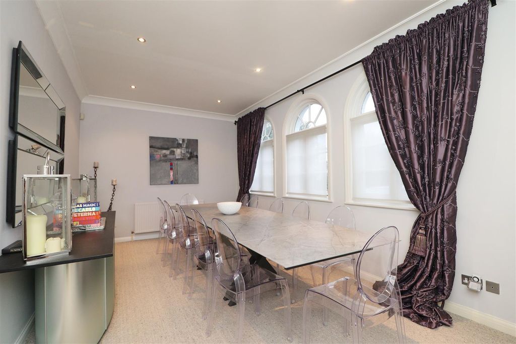 Additional image 12 of 5 bed detached house for saleBarham Avenue, Elstree, Borehamwood WD6