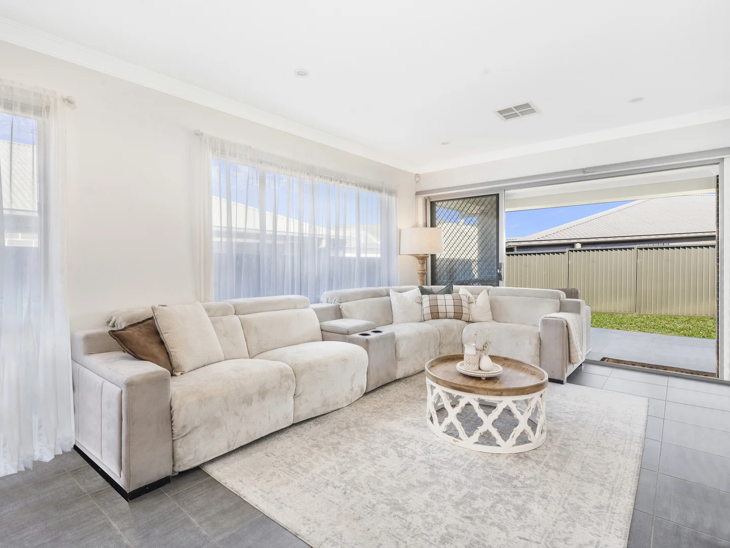 Additional image 4 of 11 Scanlon Street, Calderwood NSW 2527
