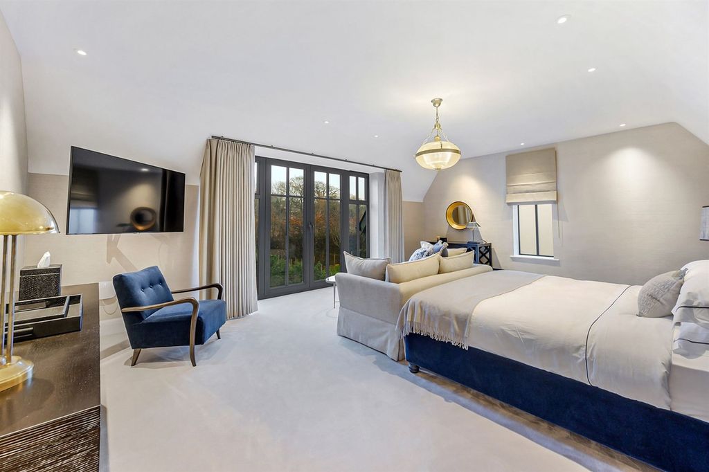 Additional image 12 of 5 bed detached house for saleBankhall Lane, Hale WA15
