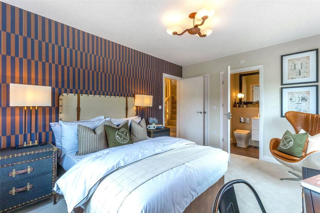 Additional image 14 of 4 bed semi-detached house for saleThe Green, Bolley Avenue, Bordon GU35