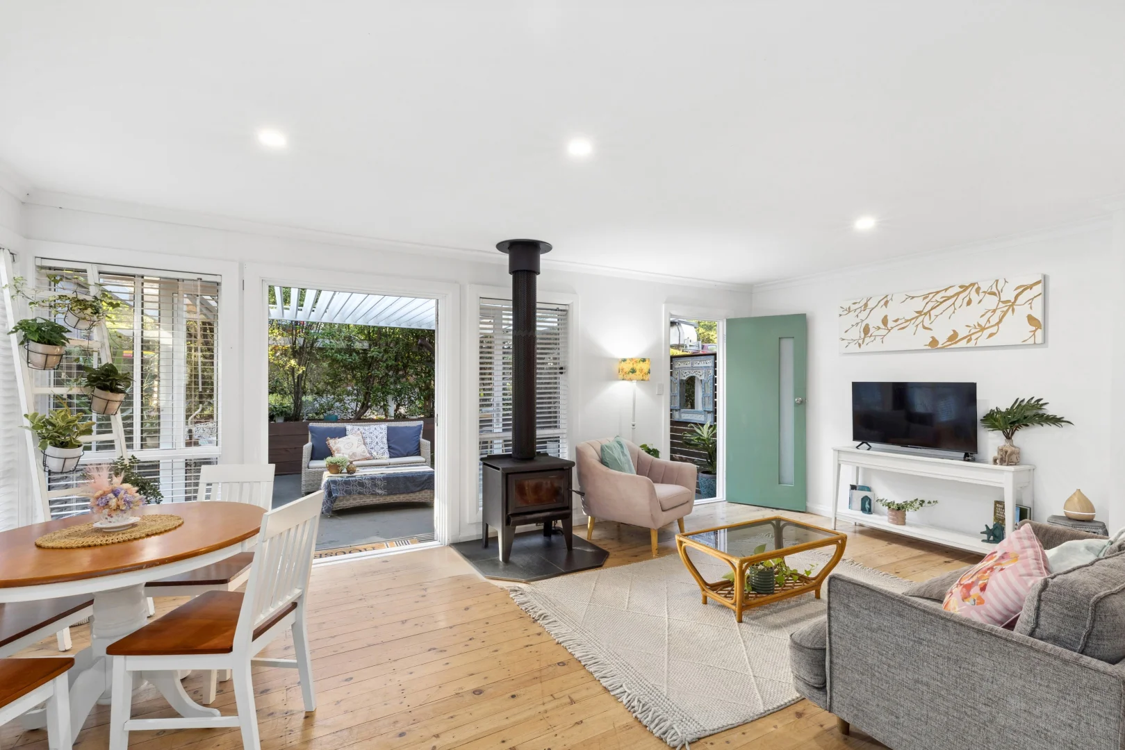 Additional image 4 of 13 Peel Street, Avoca Beach NSW 2251