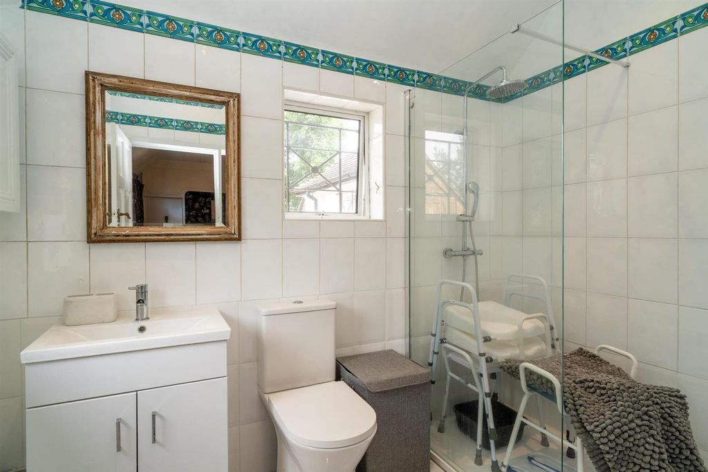 Additional image 38 of 6 bed detached house for saleAllum Lane, Elstree, Borehamwood WD6