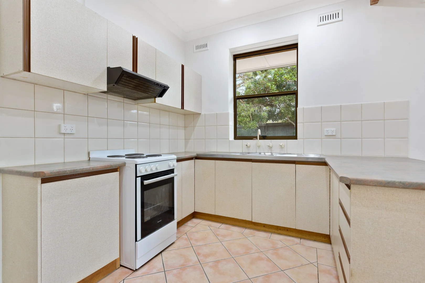 Additional image 2 of 81 London Street, Port Lincoln SA 5606