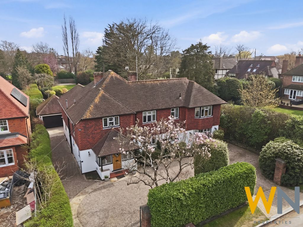 Additional image 67 of 5 bed detached house for saleLongaford Way, Brentwood CM13