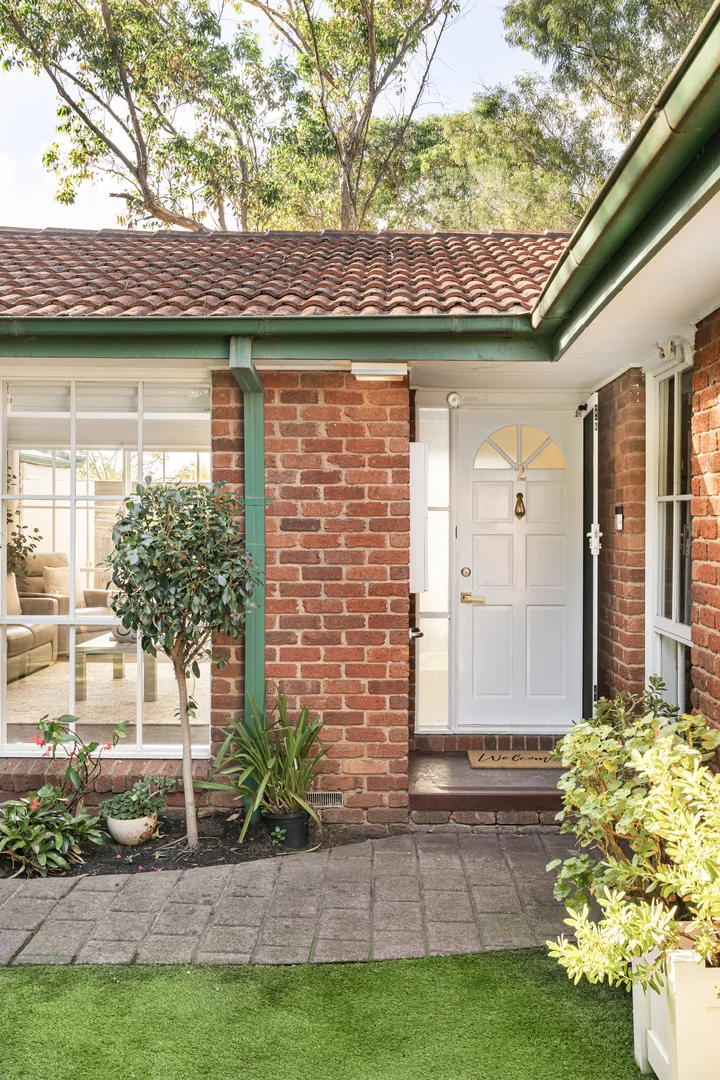 2/2 Fahey Place, Donvale VIC 3111 photo 2