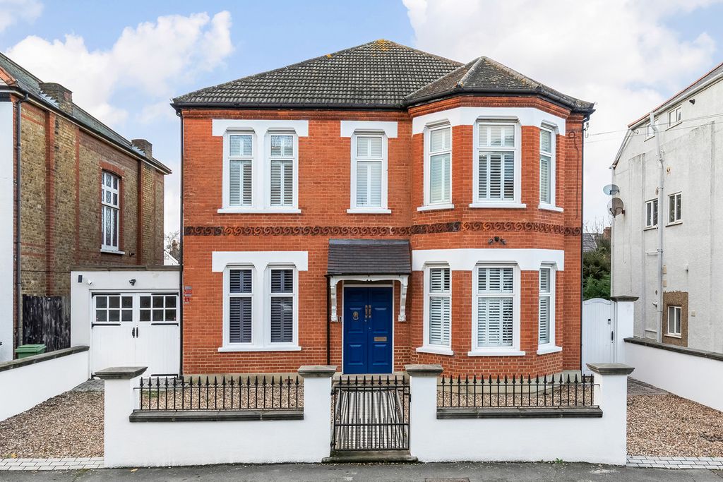 Additional image 3 of 5 bed detached house for saleCambridge Road, Bromley BR1