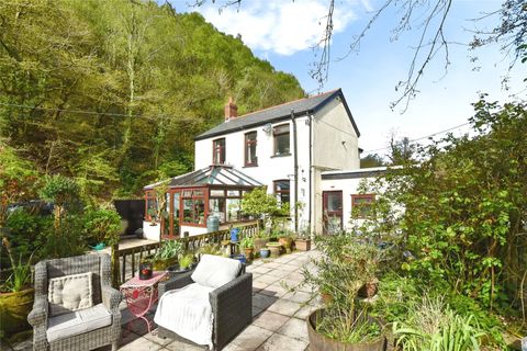 The Lone, Clydach, Swansea SA6