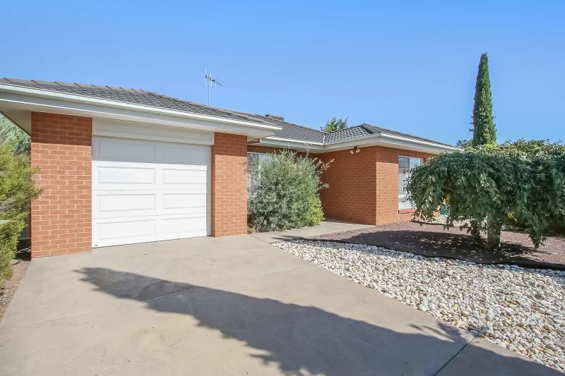 2 Schulz Street, Benalla VIC 3672