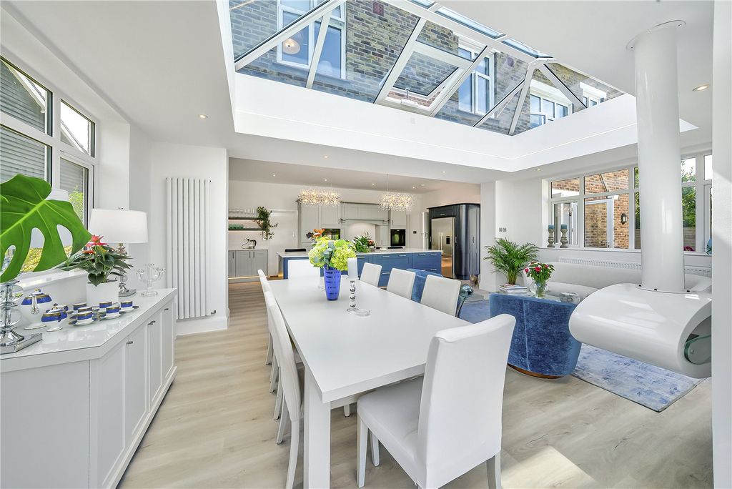 Additional image 12 of 6 bed detached house for saleSouth Walk, Middleton-On-Sea, West Sussex PO22