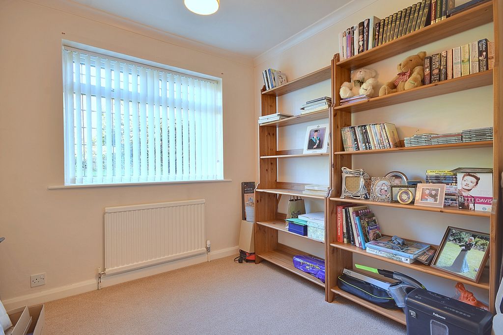 Additional image 14 of 4 bed detached bungalow for saleGlyrroen, Westgate, Clifton, Brighouse HD6