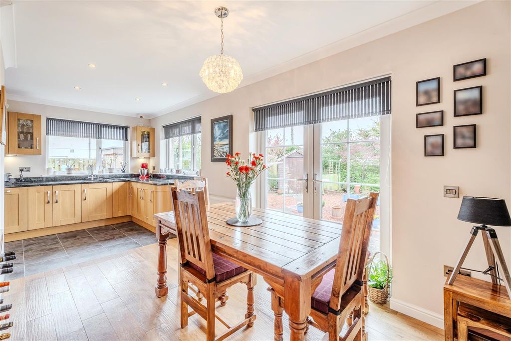 Additional image 21 of 4 bed detached house for saleWoodlands Road, Motherwell ML1