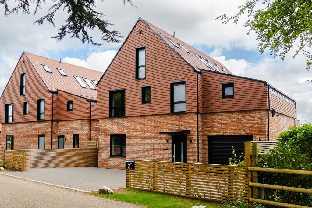 5 bed detached house for saleCatmose Park Road, Oakham LE15