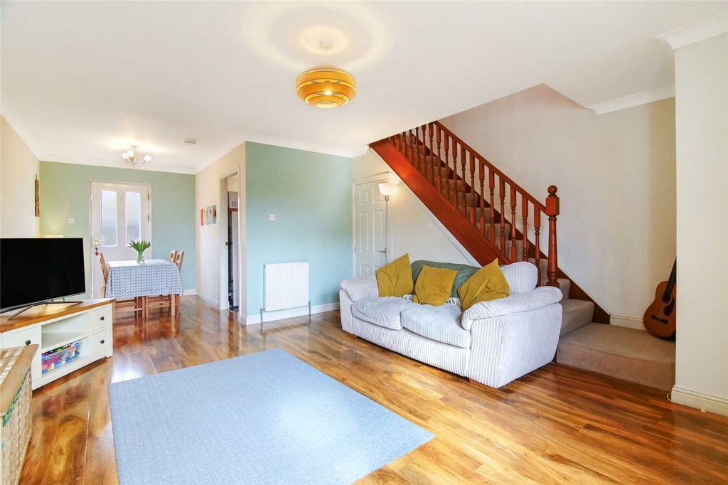 Additional image 4 of 3 bed terraced house for saleOld School Square, Kilbarchan PA10