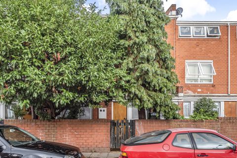 Burchell Road, Peckham, London SE15