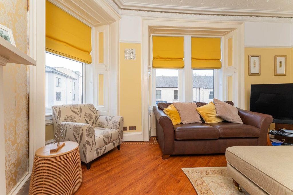 Additional image 4 of 2 bed flat for saleArdgowan Place, Port Glasgow Road, Kilmacolm PA13