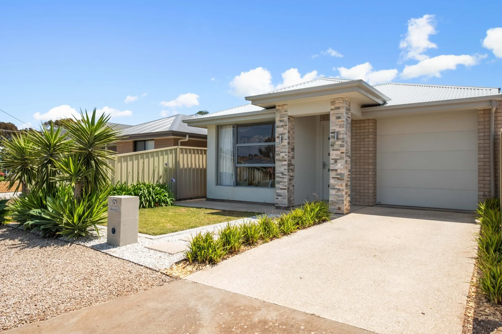 15 Lyndhurst Rd, Seaford SA 5169 photo 3