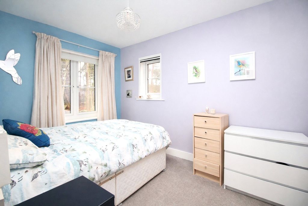 Additional image 6 of 4 bed semi-detached house for saleFalstaff Walk, Bordon, Hampshire GU35