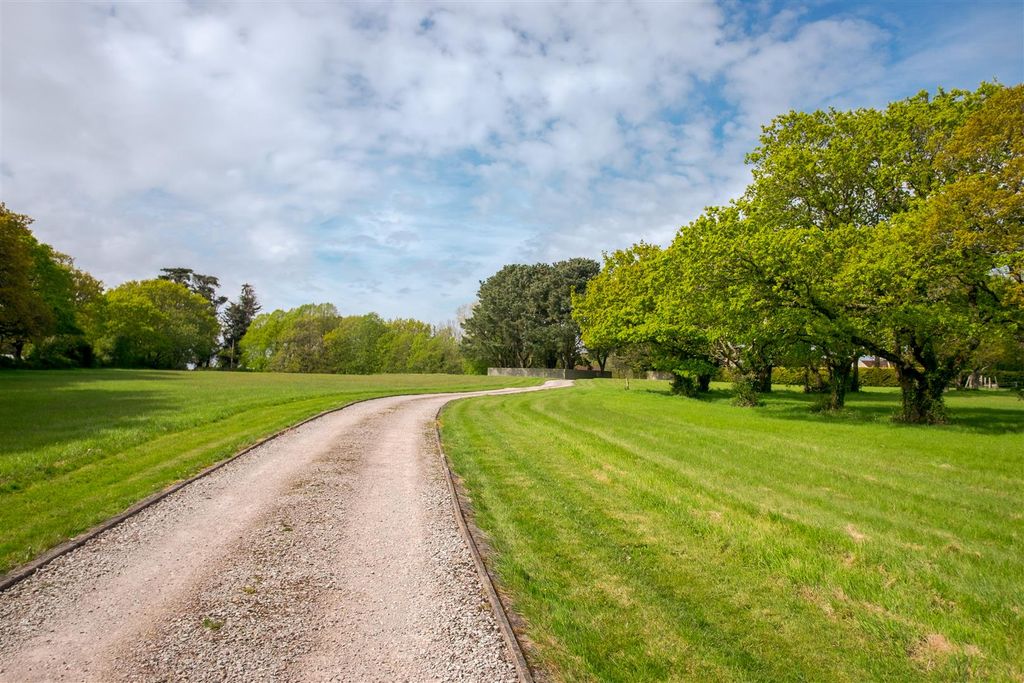 Additional image 14 of 5 bed property for saleCranmore, Isle Of Wight PO41