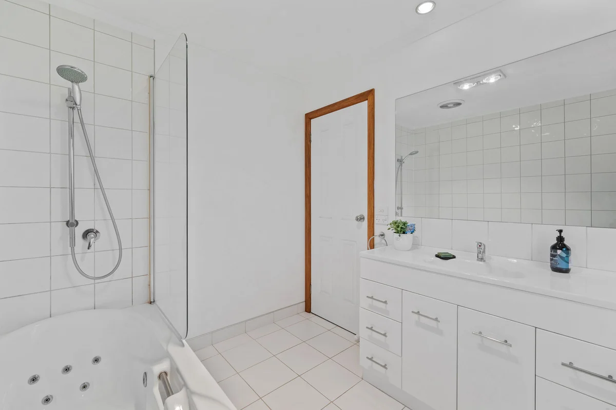 Additional image 19 of 1 Burwood Drive, Blackmans Bay TAS 7052