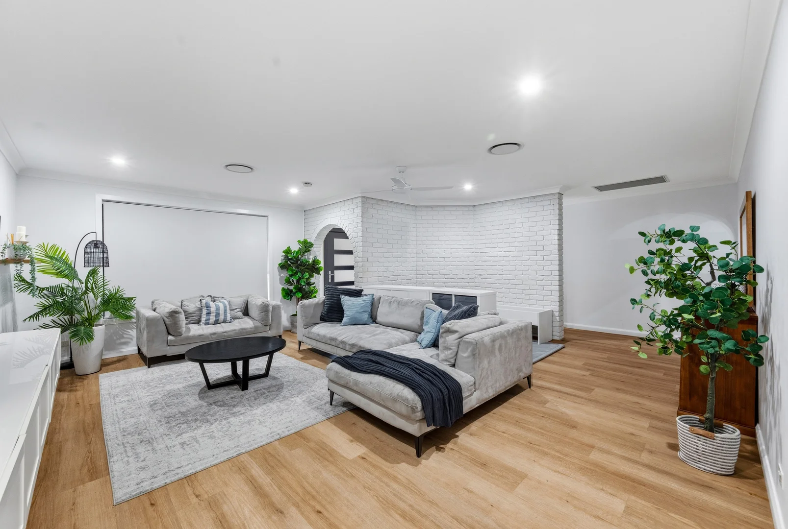 Additional image 2 of 27 Twingleton Avenue, Ambarvale NSW 2560