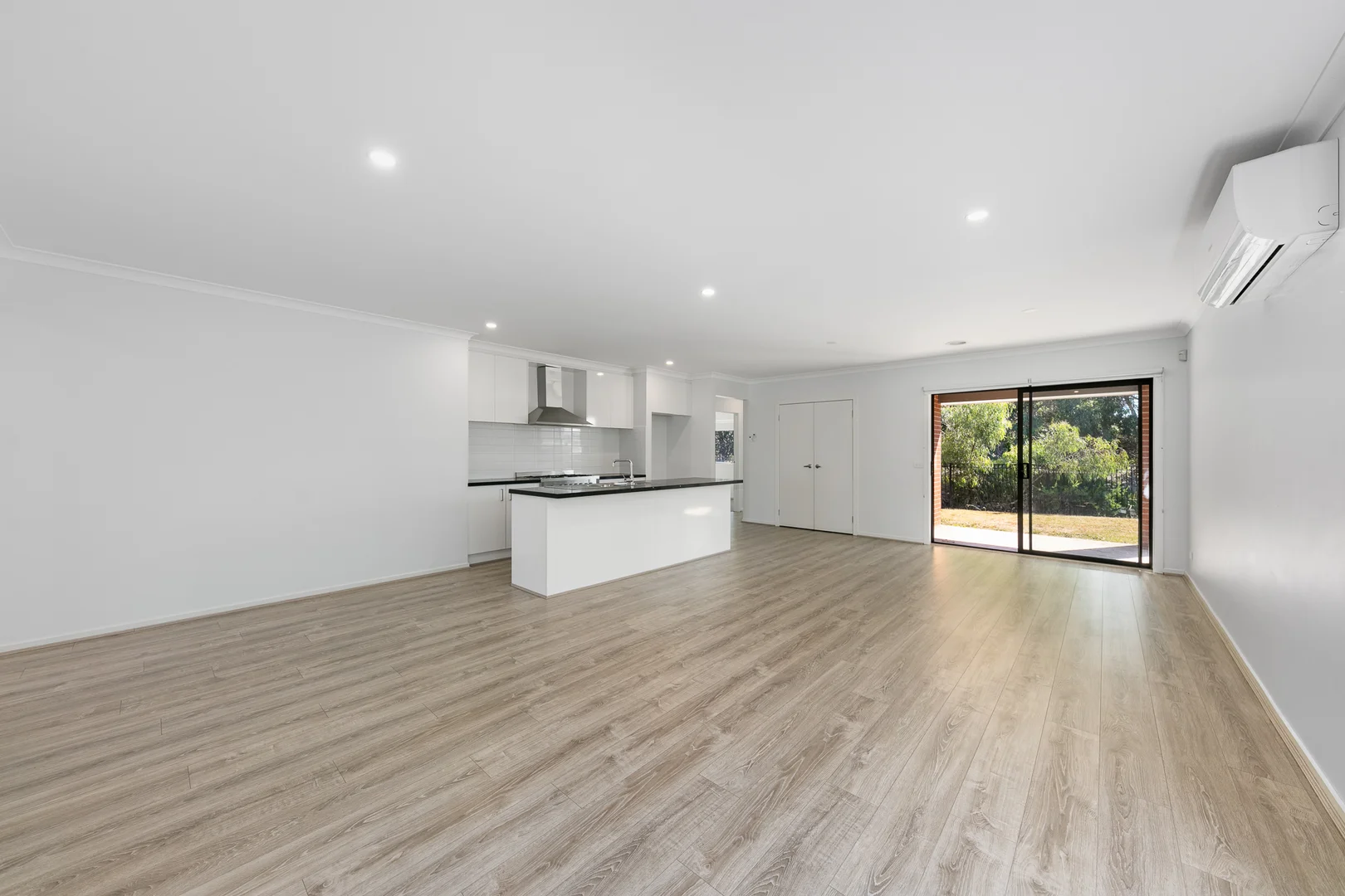Additional image 8 of 18 Hillcrest Road, Beveridge VIC 3753