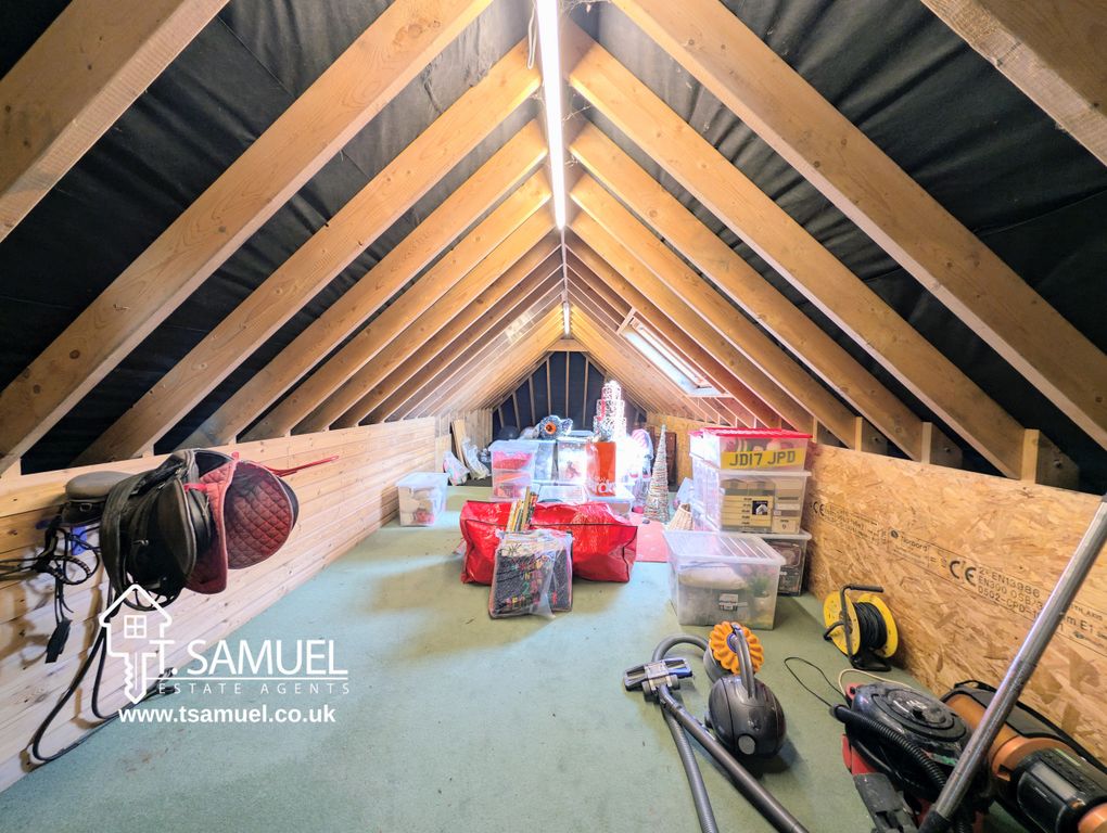 Additional image 43 of 4 bed detached house for saleLan Farm, Llanwonno Road, Mountain Ash CF45