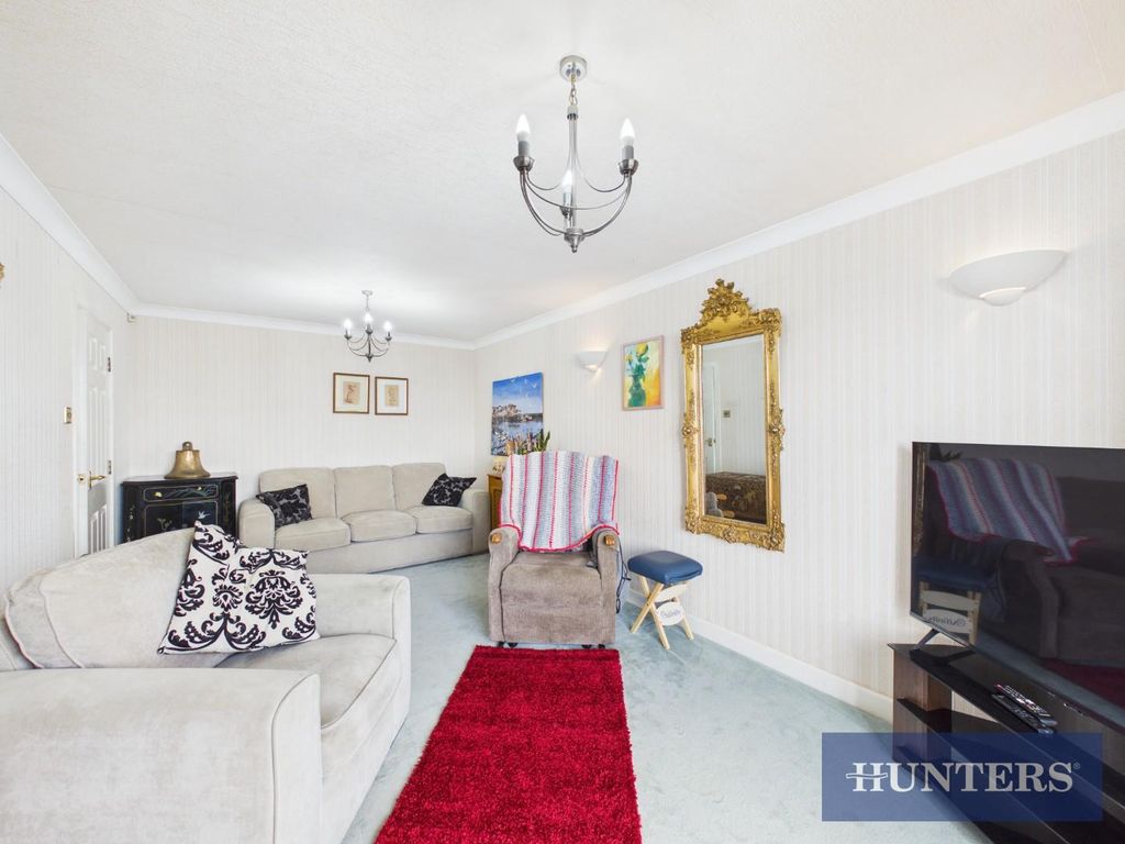 Additional image 3 of 1 bed flat for saleNorth Marine Drive, Bridlington YO15