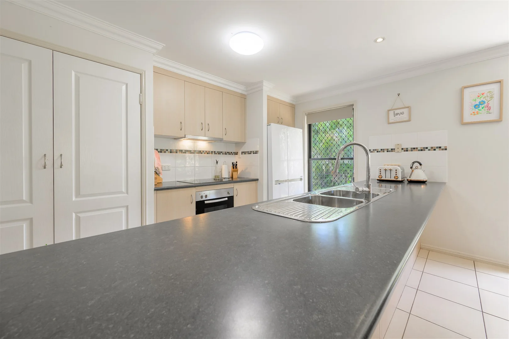 Additional image 3 of 14 Valley Vista Court, West Gladstone QLD 4680