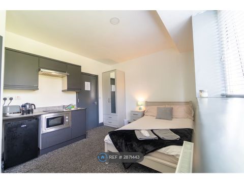 Bournbrook Road, Birmingham B29, Room to rent
