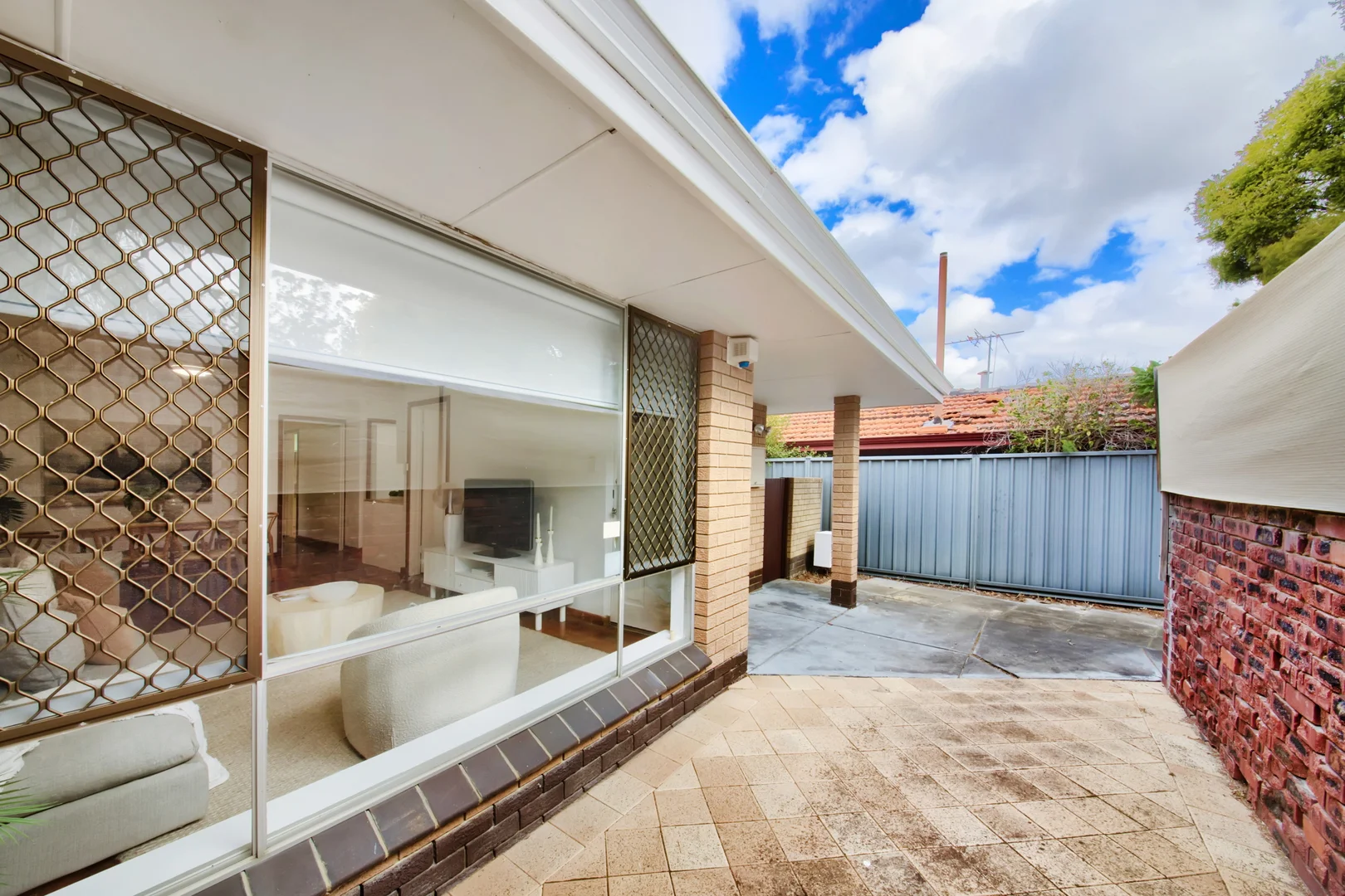 4A Phillips Way, Dianella WA 6059 photo 2