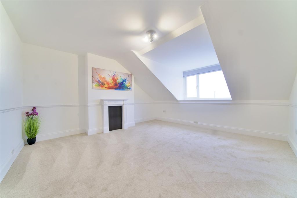 Additional image 3 of 2 bed flat for saleBuxton Road, Weymouth DT4