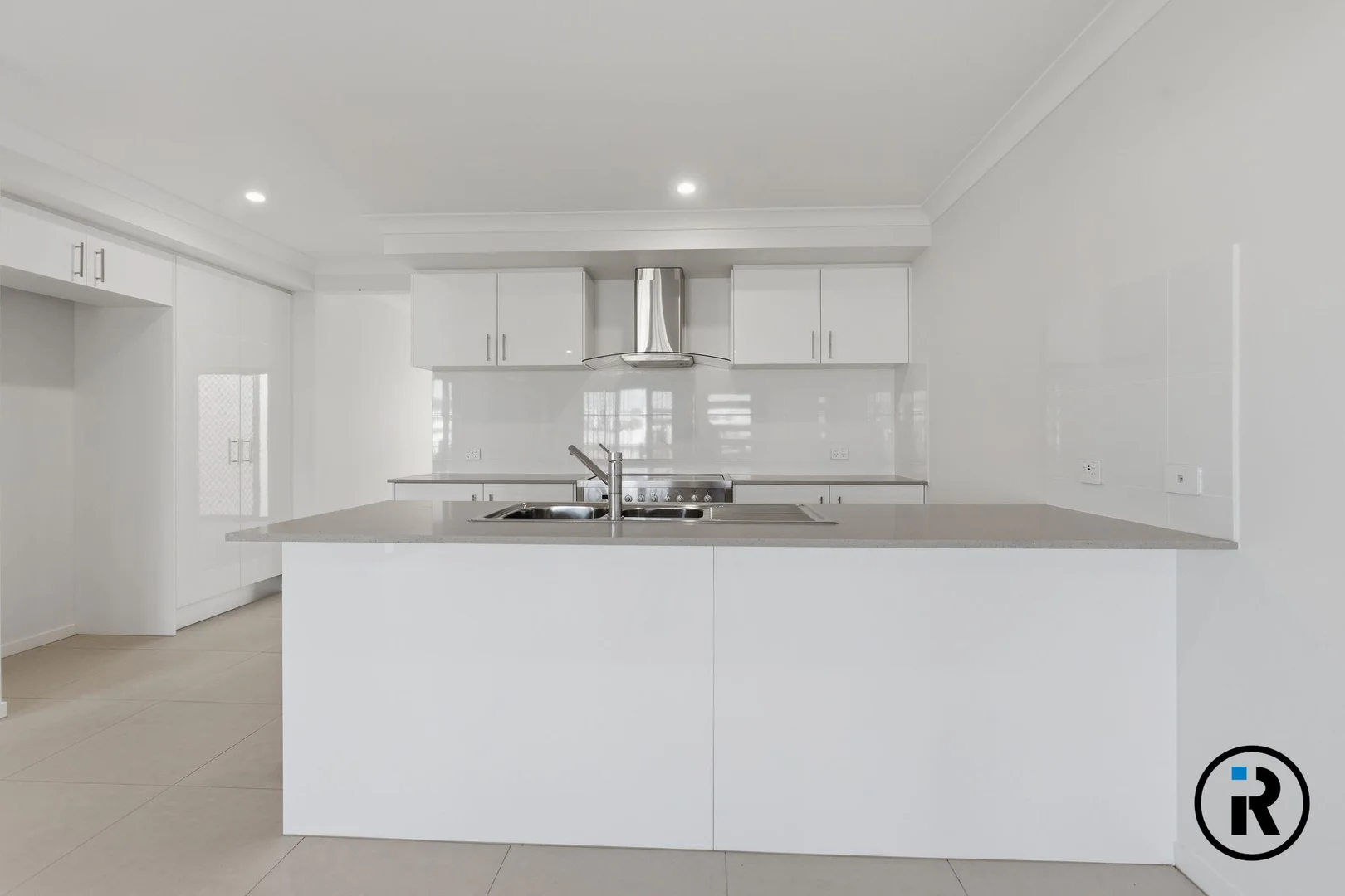 Additional image 18 of 4 Aleena Parkway, Flagstone QLD 4280